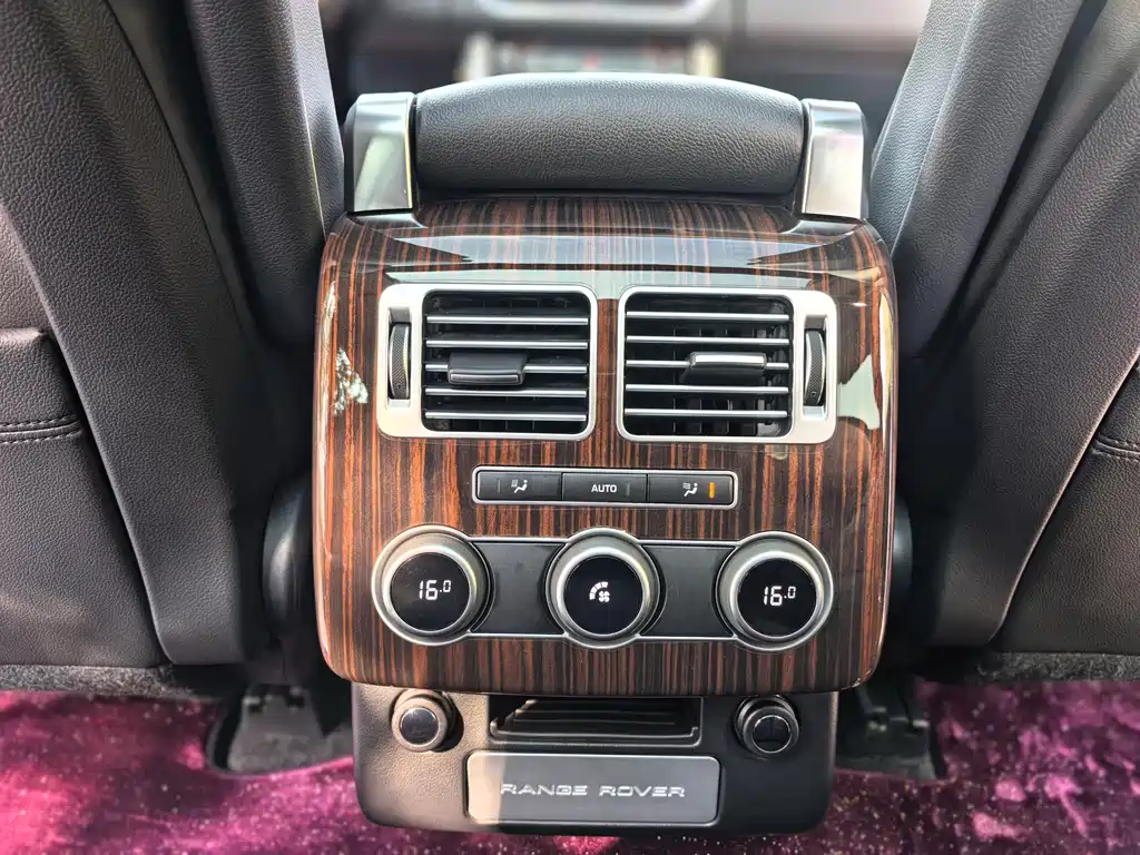 Land Rover Range Rover 2017 — фото 16