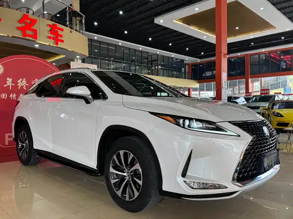 Lexus RX 2020