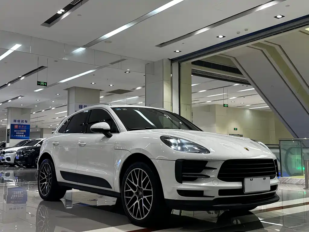 Porsche Macan 2020 — фото 3