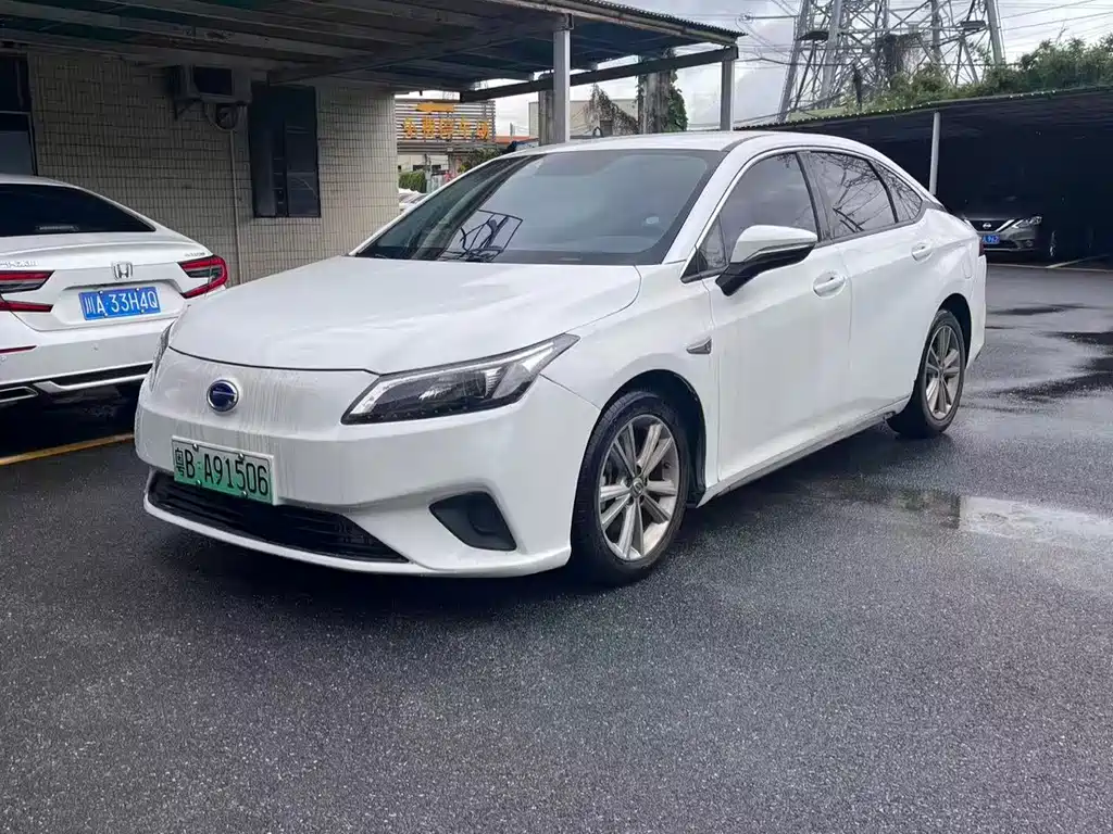Aion S 2021