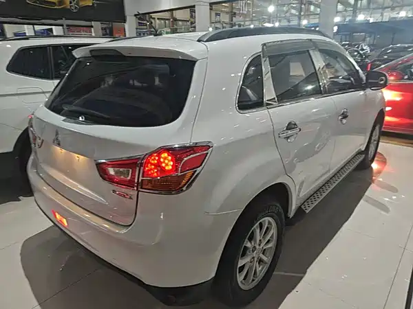 Mitsubishi Jinxuan ASX 2015