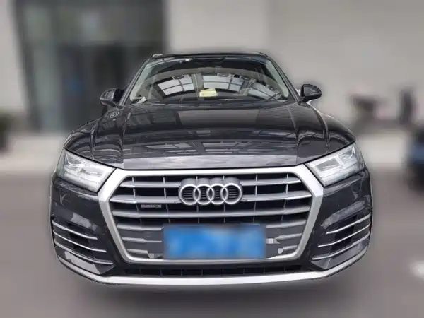 Audi Q5L 2020