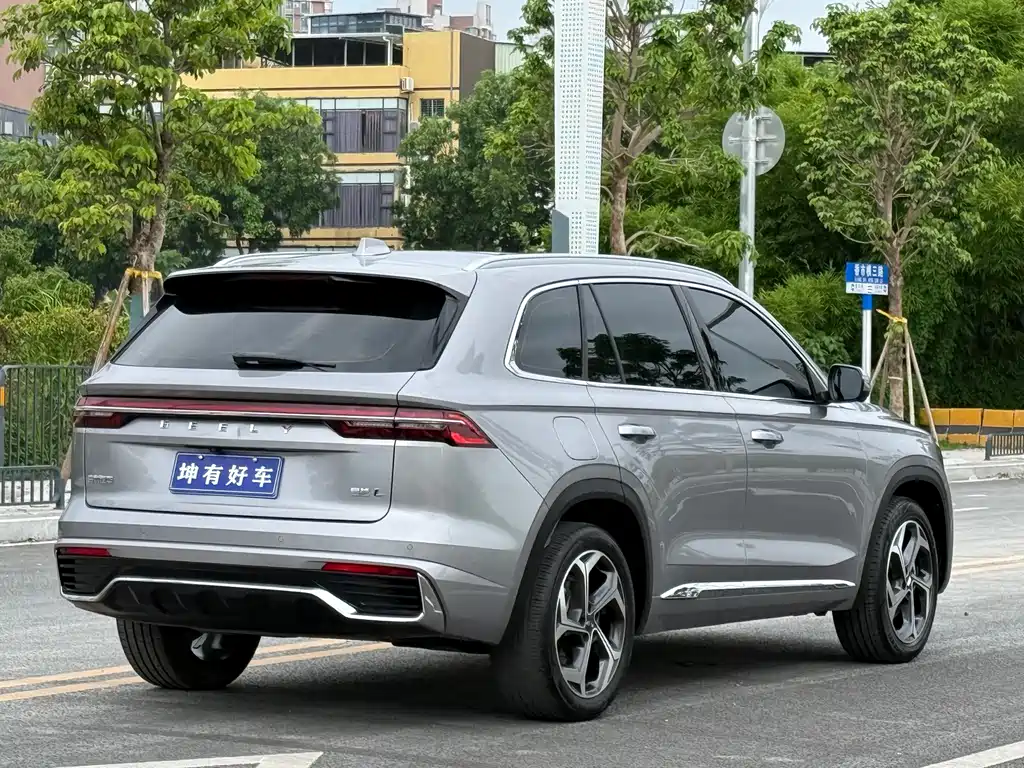 Geely Xingyue L 2024 — фото 6
