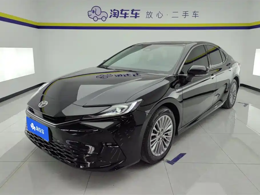 Toyota Camry 2024