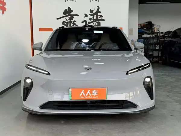 NIO ET5 2023
