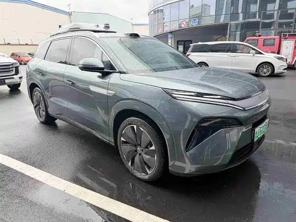 BYD Tang L 2025