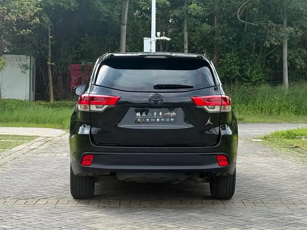 Toyota Highlander 2021 — фото 15