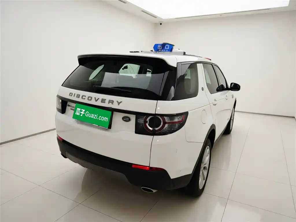 Land Rover Discovery Sport 2016