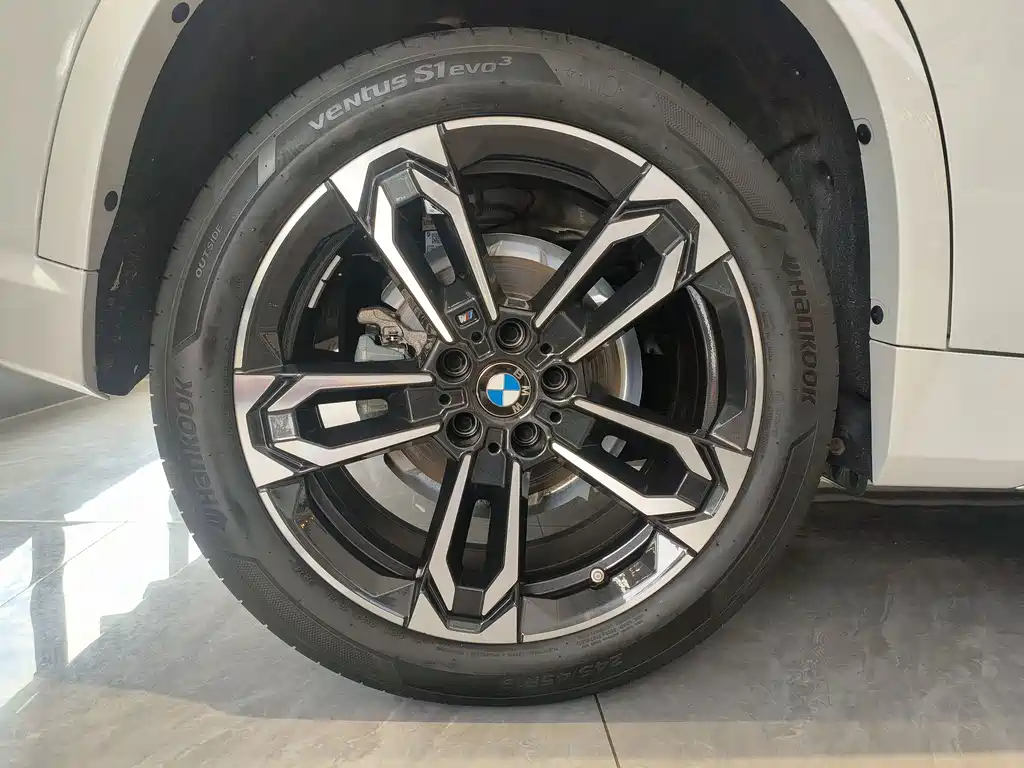 BMW X1 2024 — фото 15