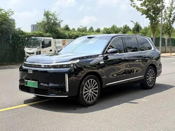 Geely Galaxy M9 2025