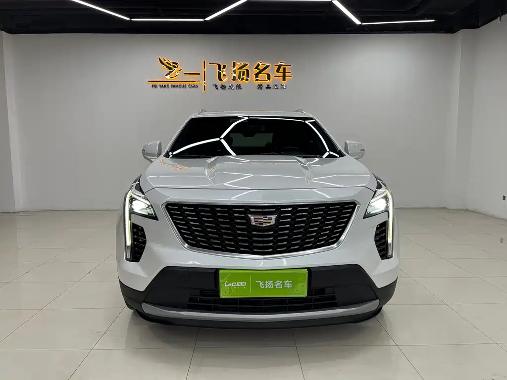 Cadillac XT4 2021 — фото 3