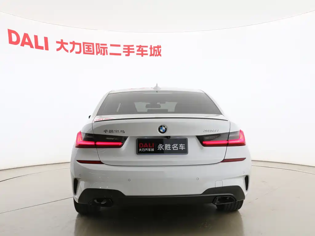 BMW 3 Series 2021 — фото 13