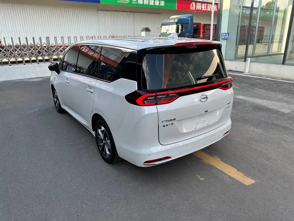 GAC Trumpchi M6 2023 — фото 21