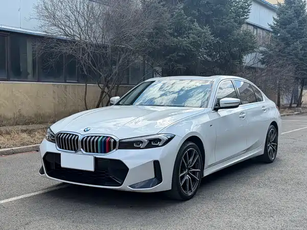 BMW 3 Series 2023