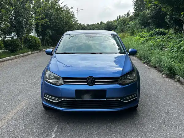 Volkswagen Polo 2014