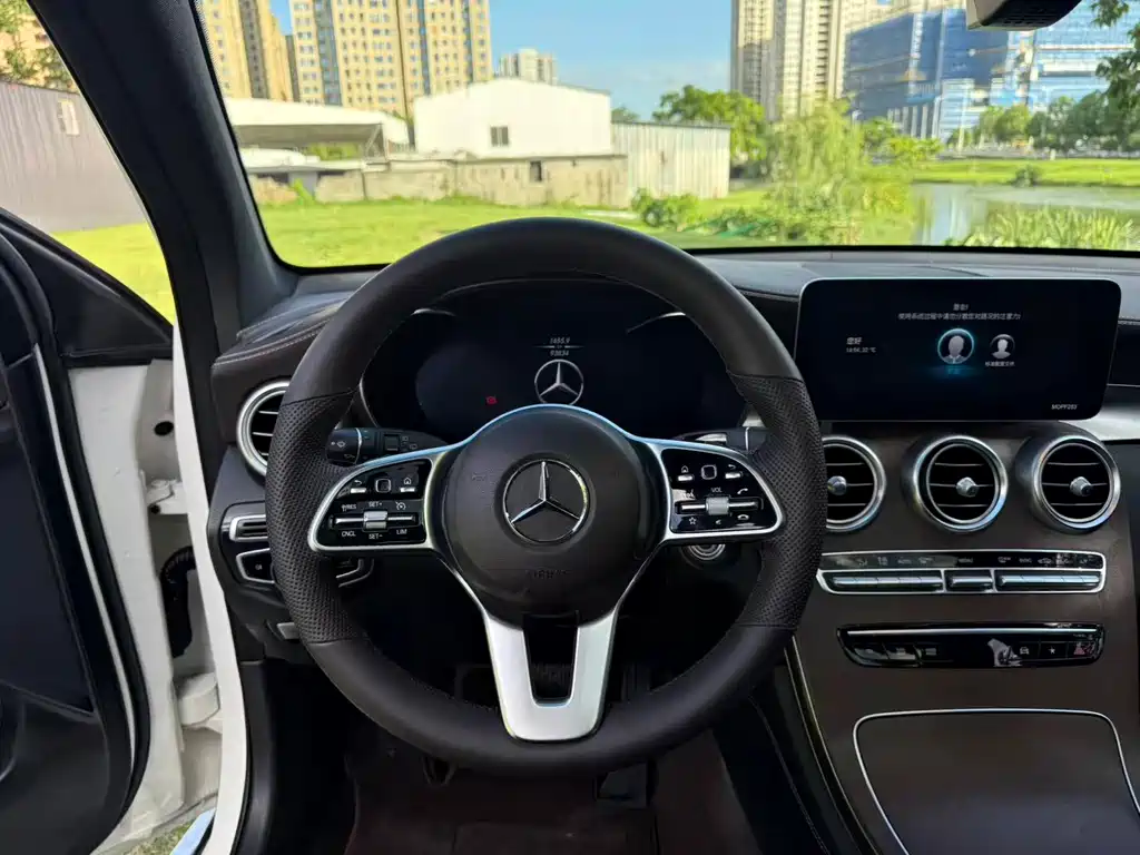 Mercedes-Benz GLC 2020