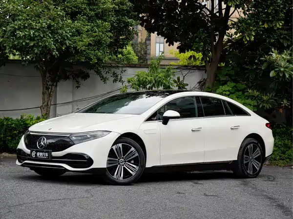 Mercedes-Benz EQS 2023