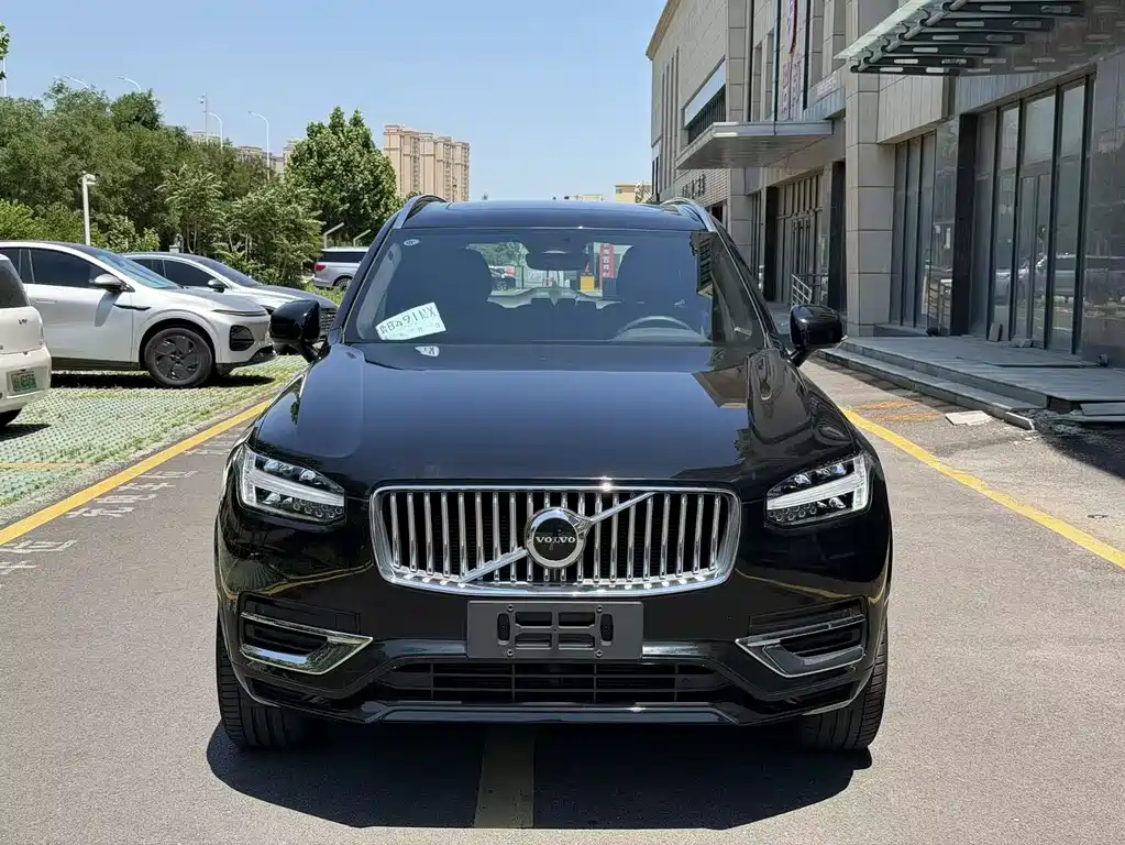 Volvo XC90 2025 — фото 2