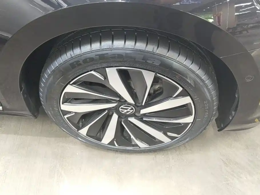 Volkswagen Passat 2021