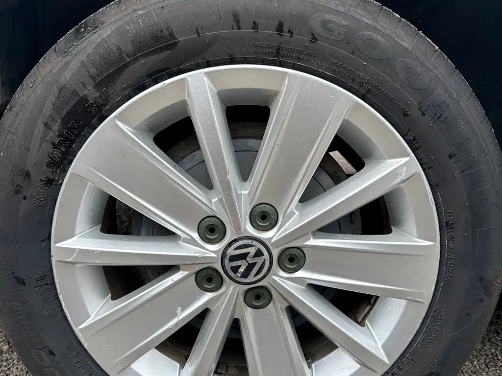 Volkswagen Jetta 2014 — фото 17