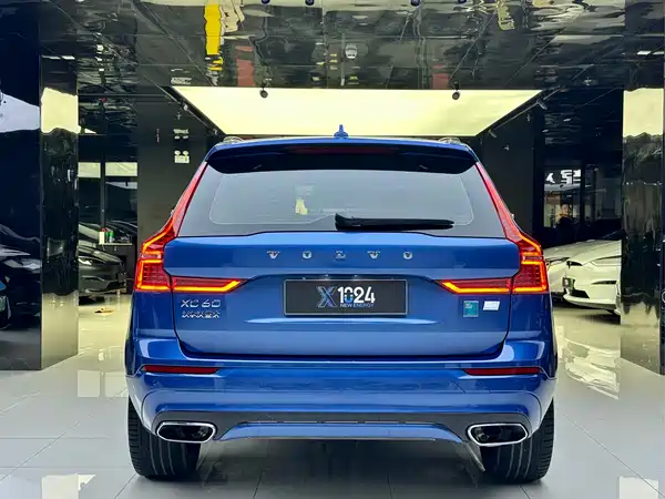 Volvo XC60 Plug-In Hybrid 2021