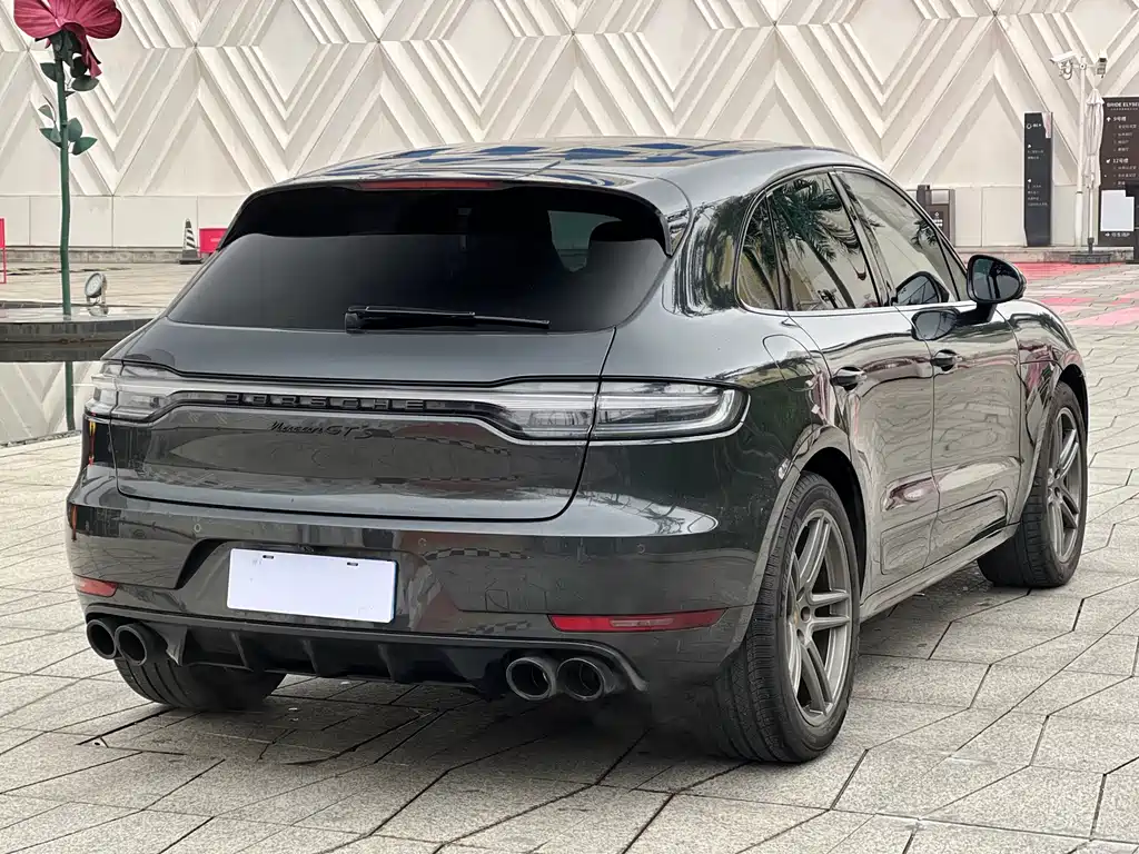 Porsche Macan 2021 — фото 6