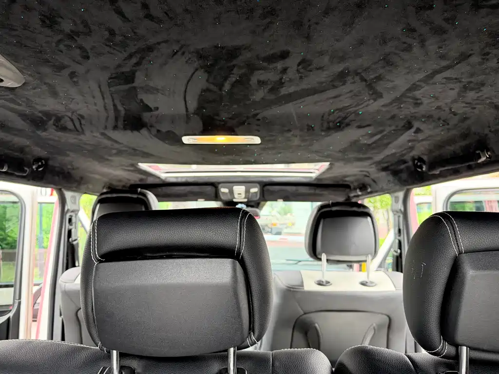 Mercedes-Benz G-Class 2015 — фото 18