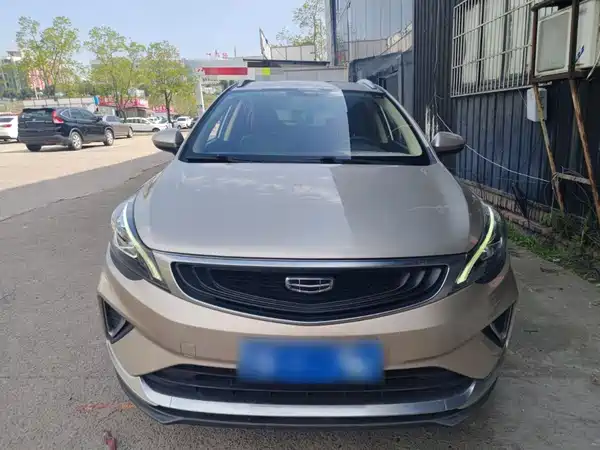 Geely Emgrand GS 2021