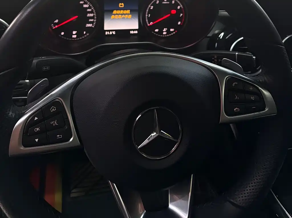 Mercedes-Benz C-Class 2018 — фото 14
