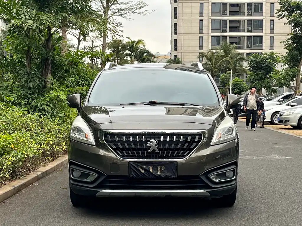 Peugeot 3008 2019 — фото 2