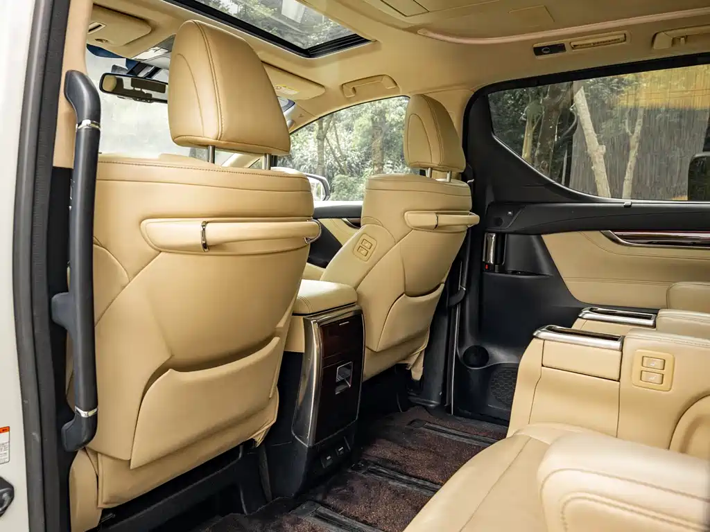 Toyota Alphard 2015 — фото 14