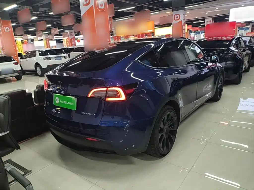 Tesla Model Y 2021 — фото 7