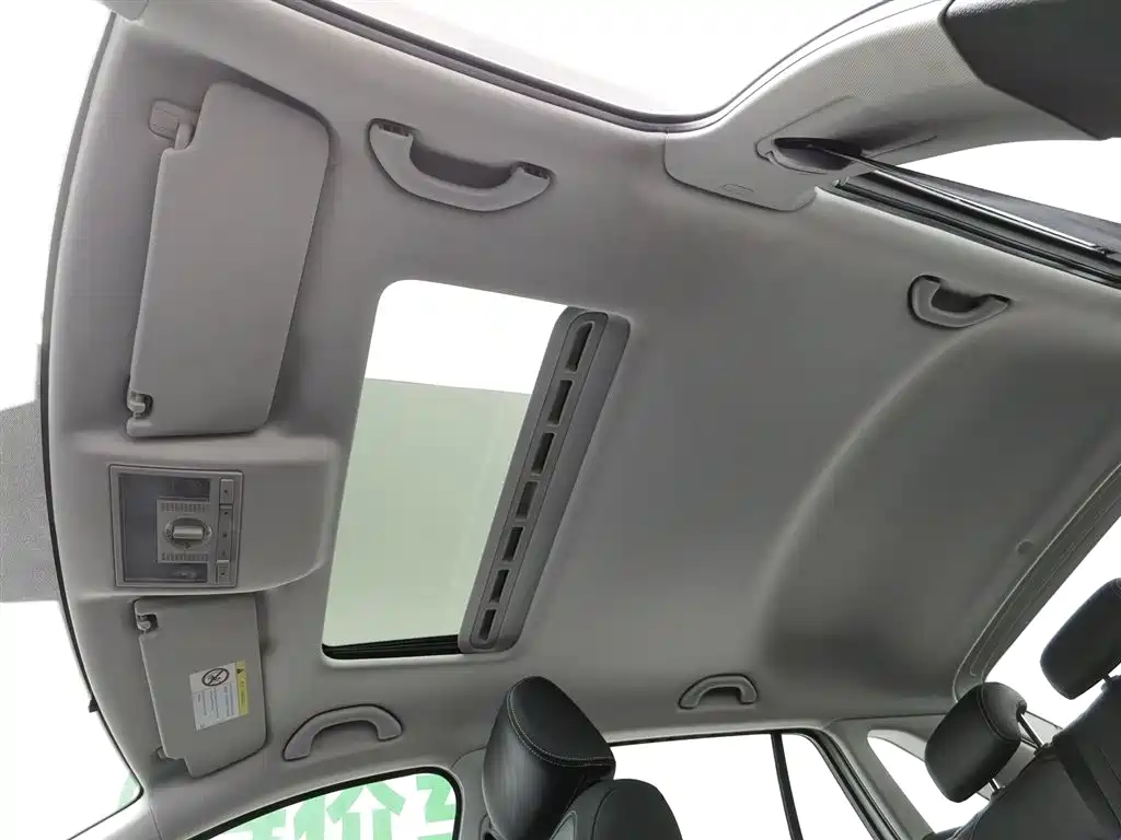 Skoda Rapid Spaceback 2016 — фото 14