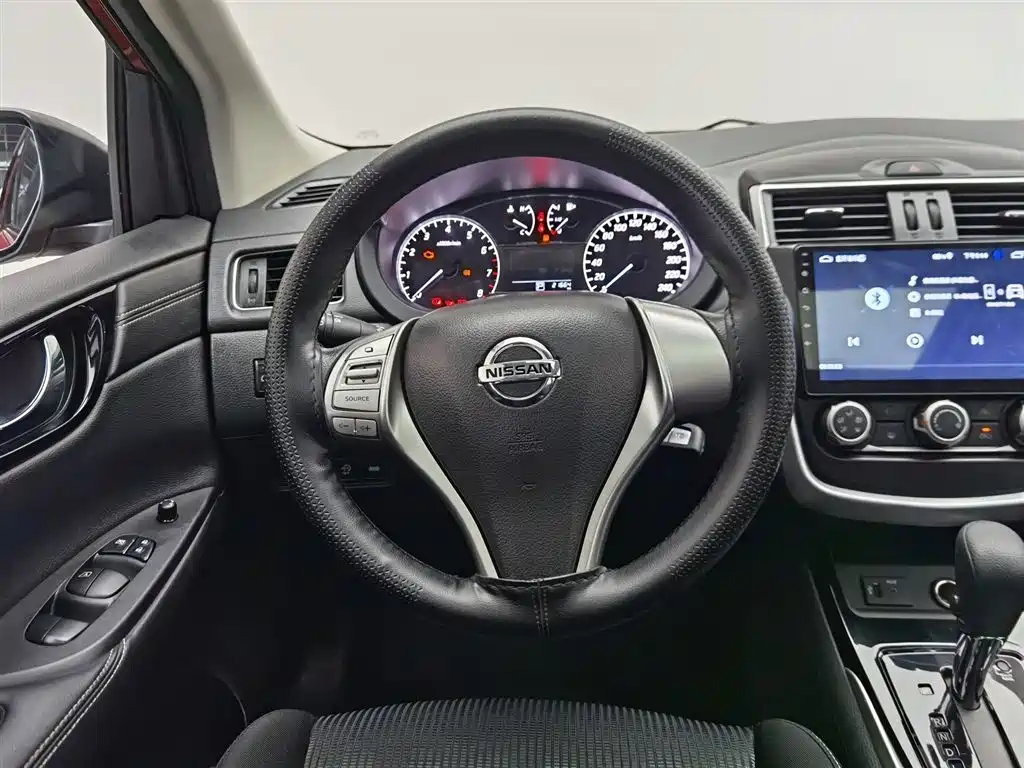 Nissan Tiida 2022 — фото 11
