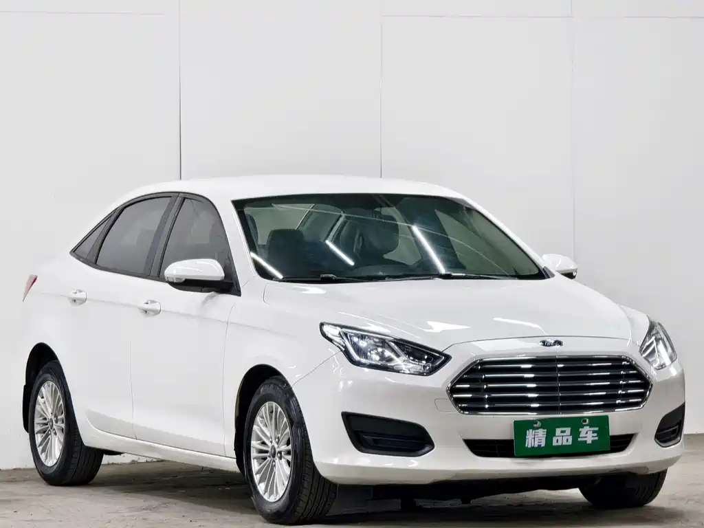 Ford Escort 2018