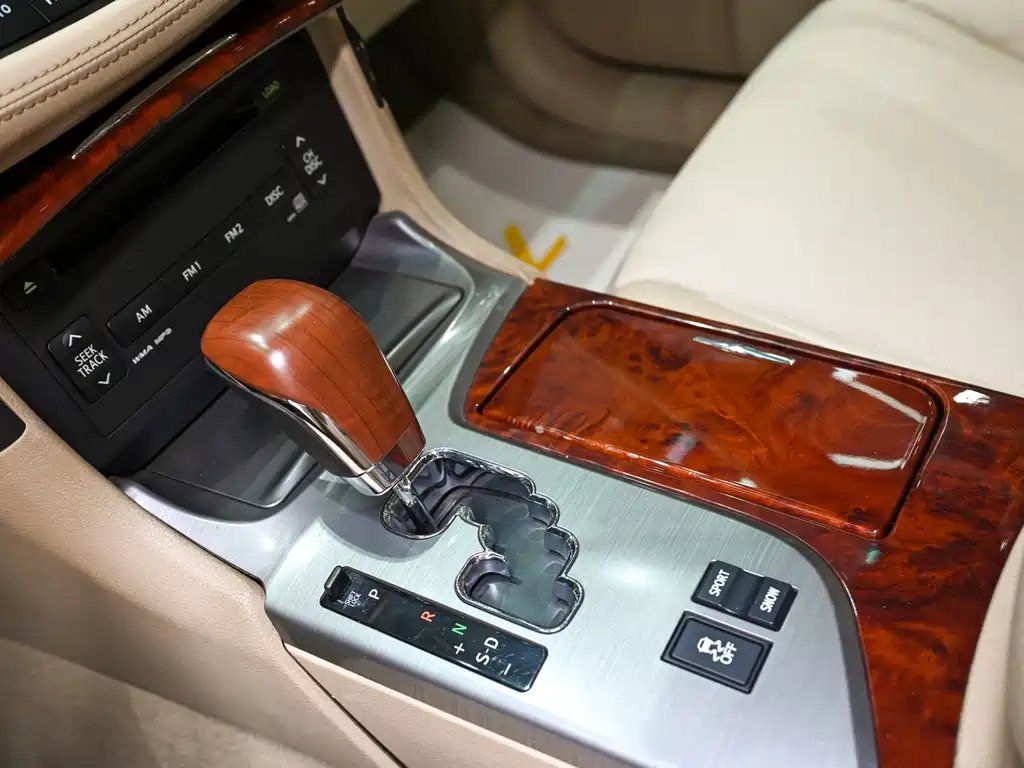 Toyota Crown 2014 — фото 13