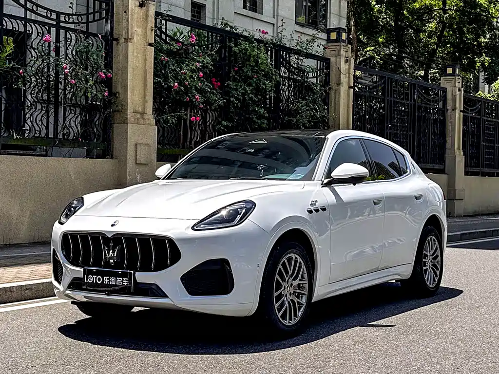 Maserati Grecale 2022