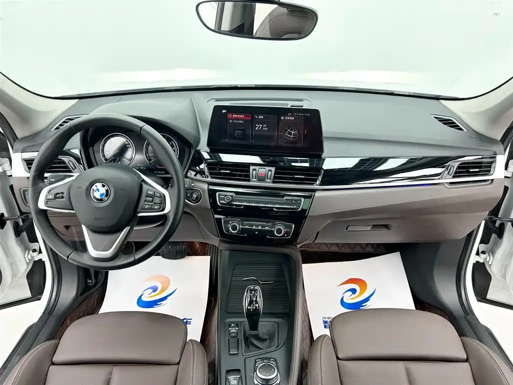 BMW X1 2022 — фото 15
