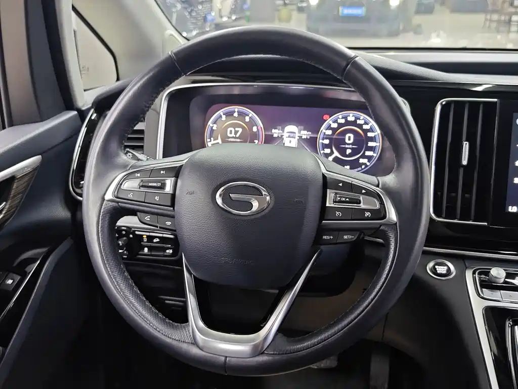 GAC Motor Trumpchi M8 2022 — фото 11