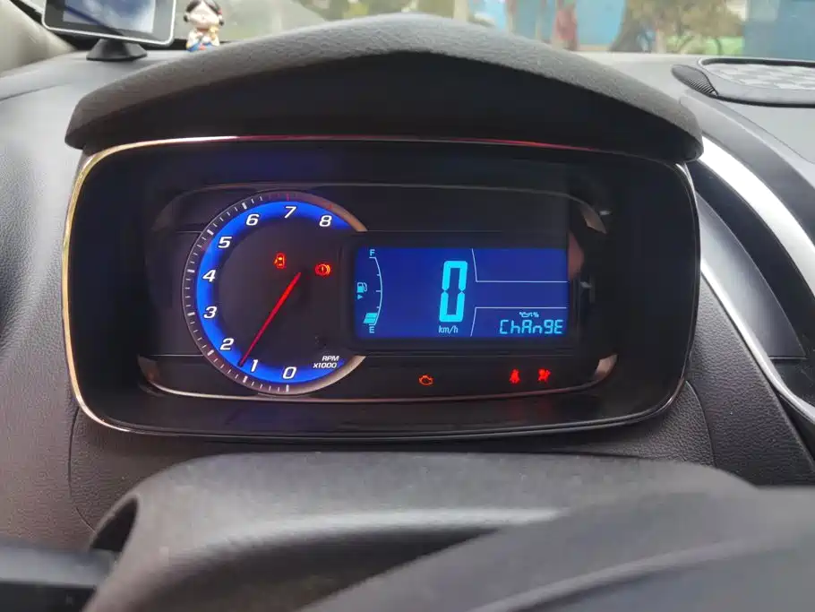 Chevrolet Trax 2015 — фото 14