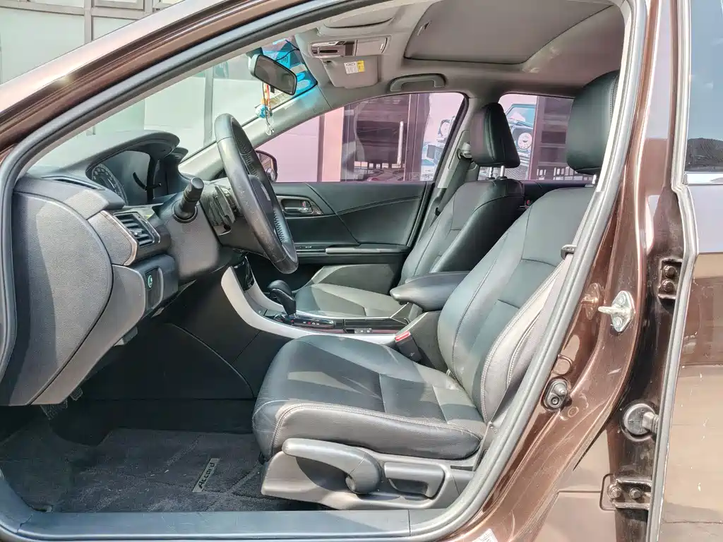 Honda Accord 2016 — фото 5