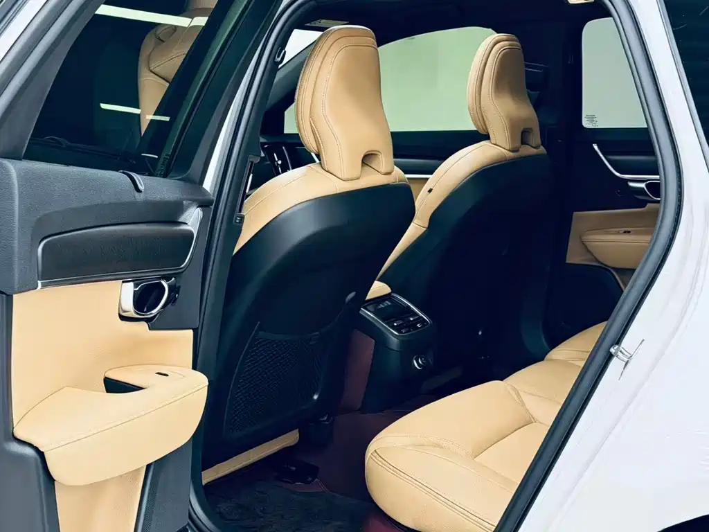 Volvo V90 2018 — фото 10