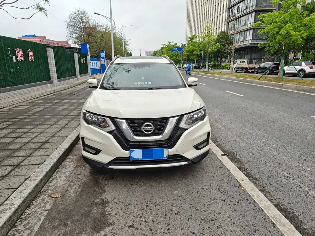 Nissan X-Trail 2021 — фото 2