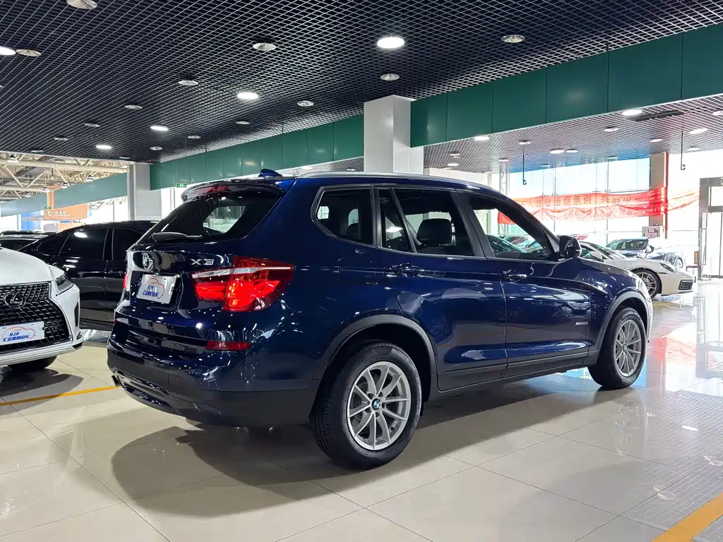 BMW X3 2017 — фото 17