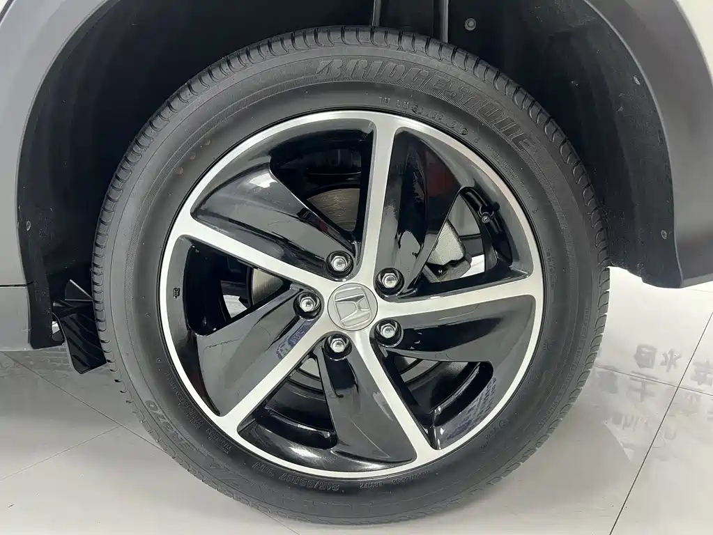 Honda Vezel 2022 — фото 18