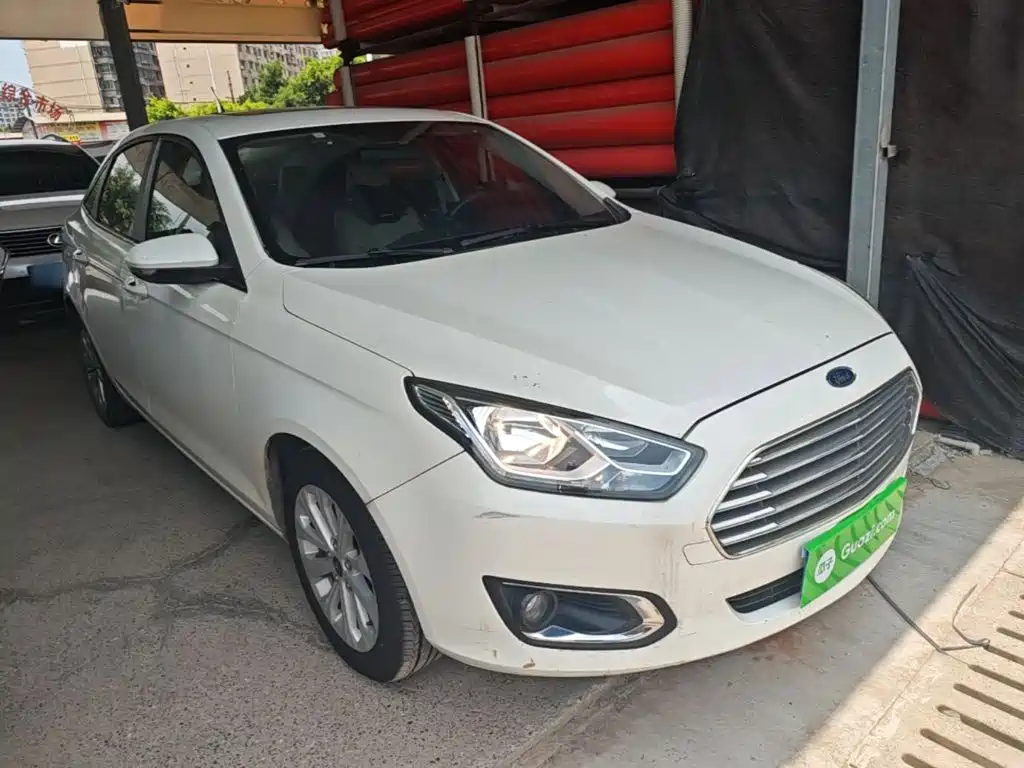 Ford Forrest 2016