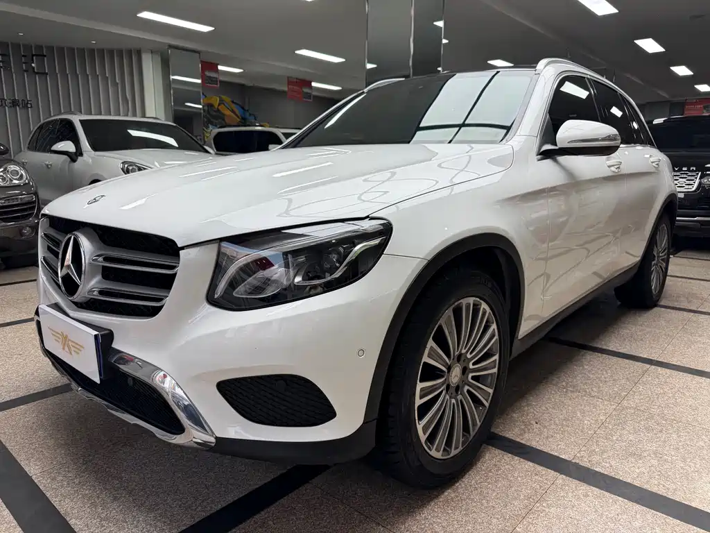Mercedes-Benz GLC 2016 — фото 1