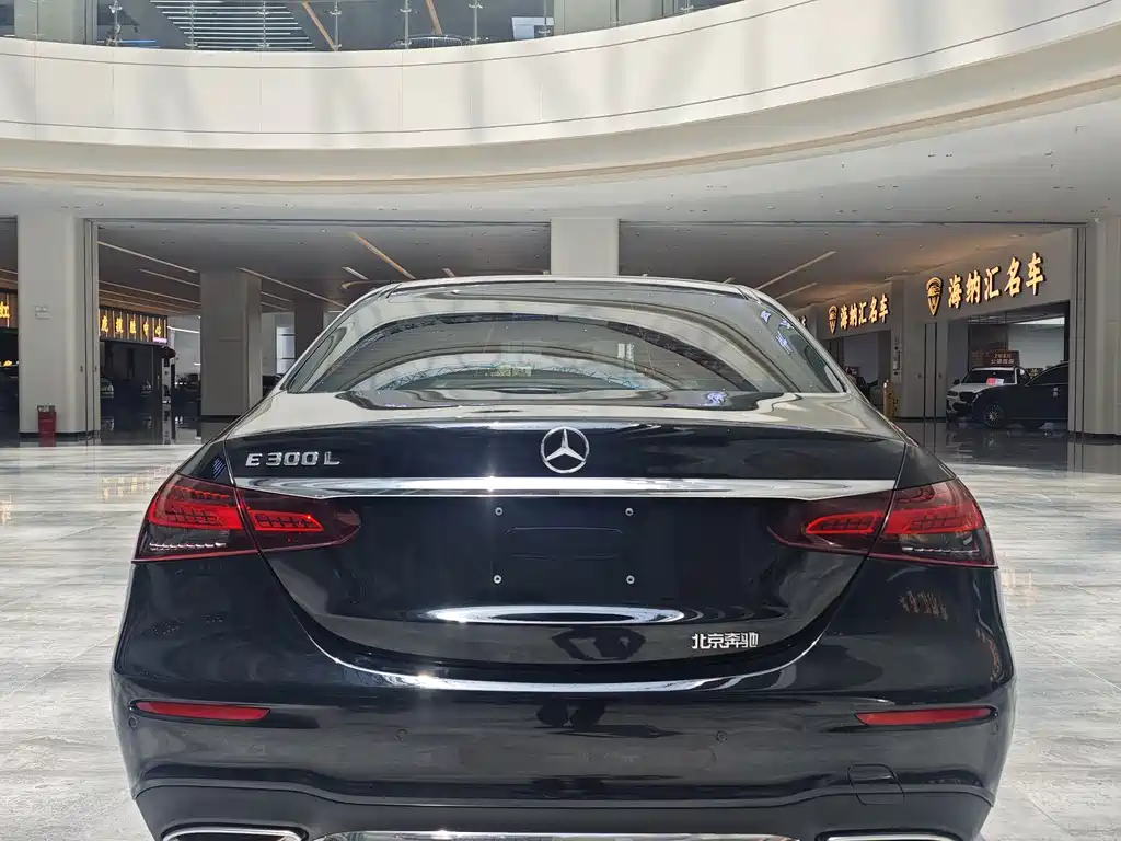 Mercedes-Benz E-Class 2023 — фото 5
