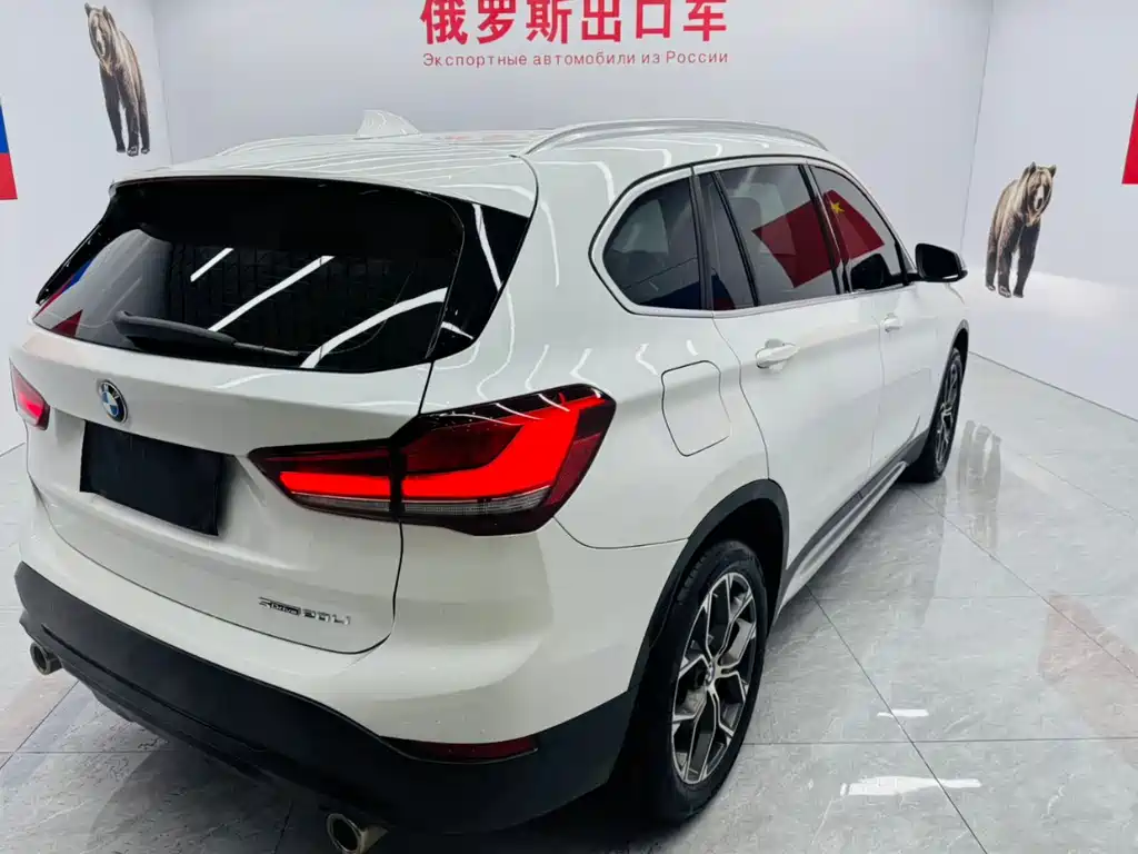 BMW X1 2022 — фото 12