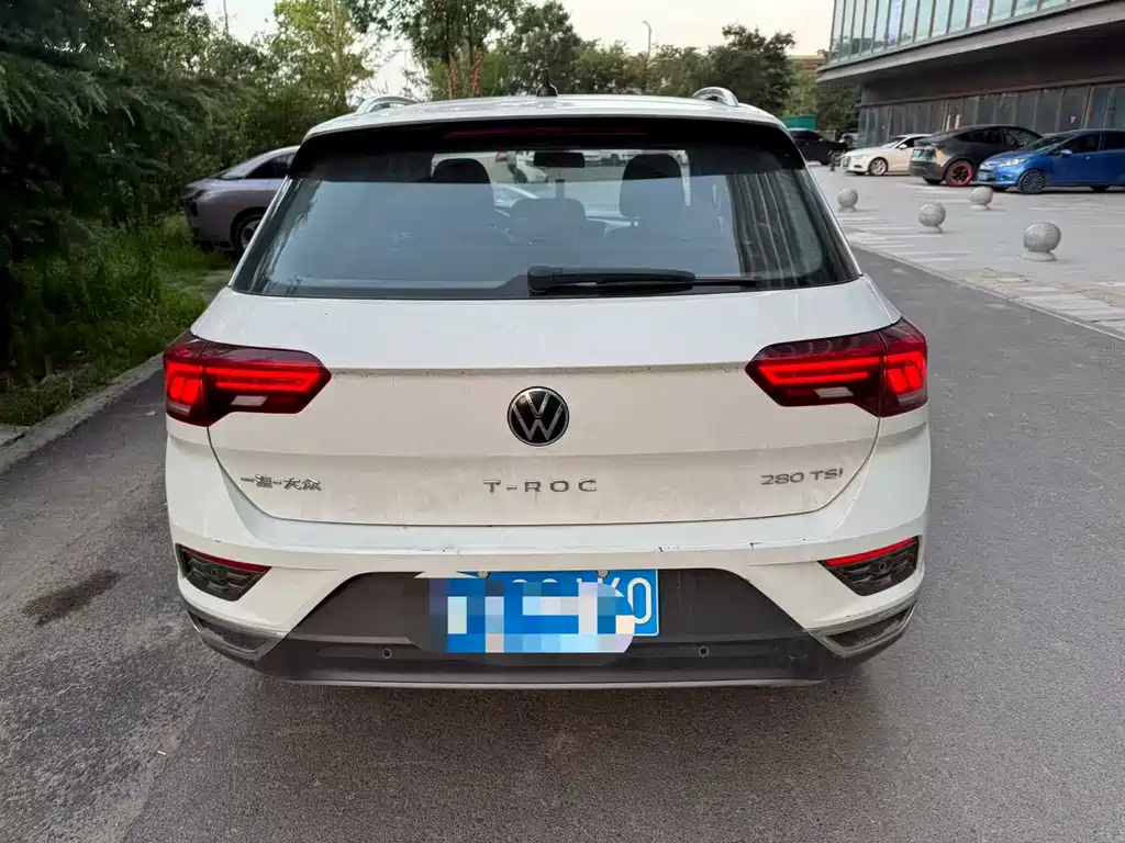 Volkswagen T-Roc 2023